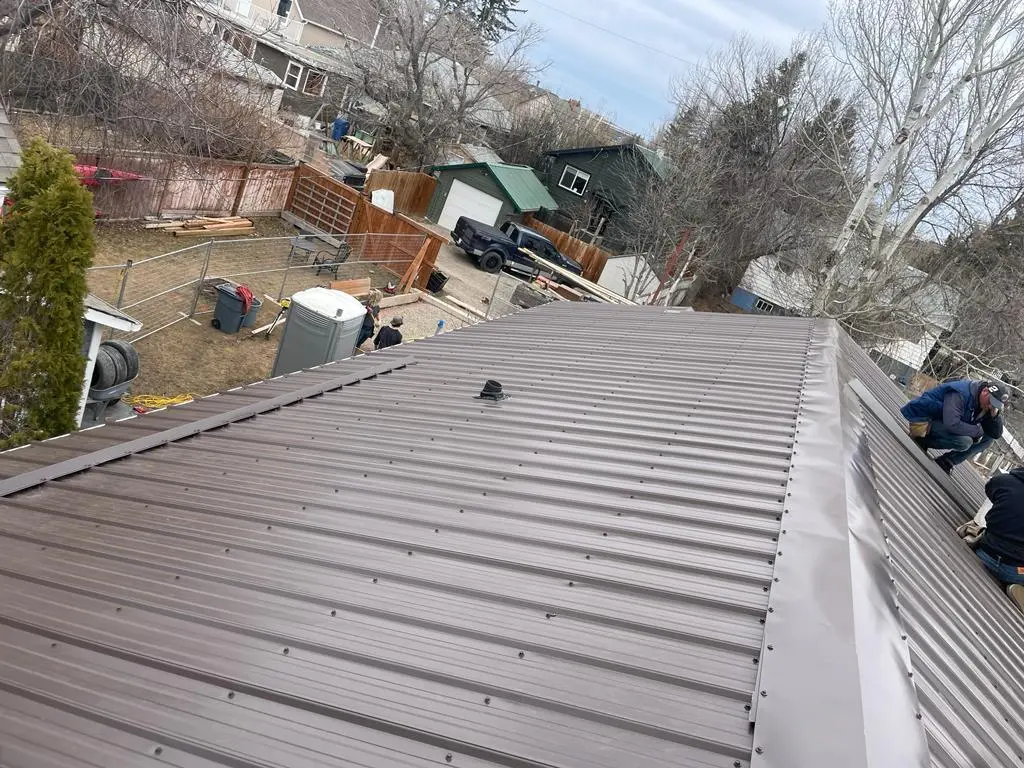 Complete residential roofing project