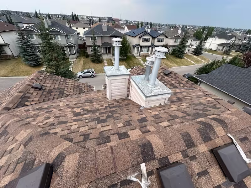 Quality asphalt roof replacement by Right To The Peak